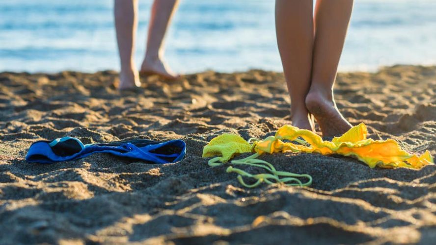 Où partir en vacances naturistes ?