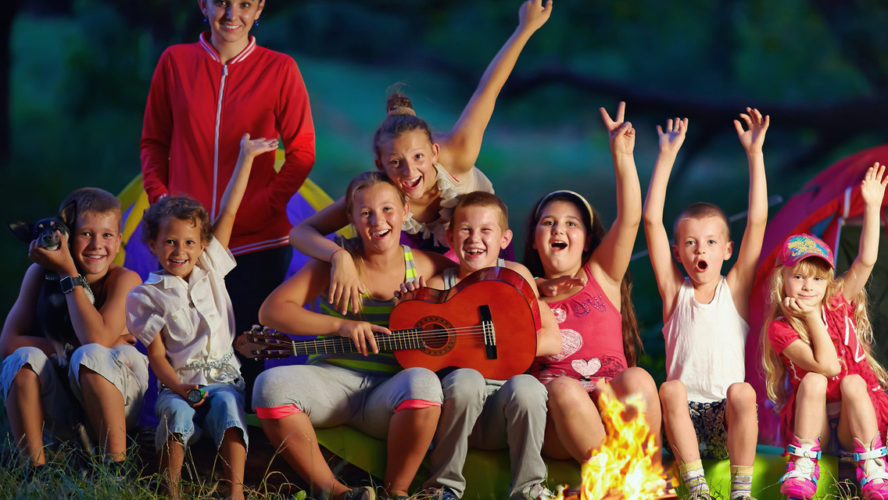 Envoyez vos enfants en colonie de vacances !